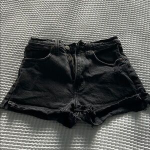 Abercrombie the mom short jean shorts